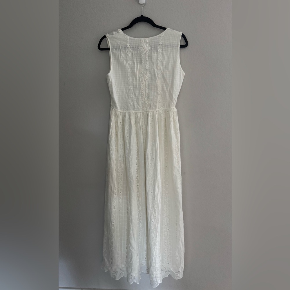NEW MAISON HOTEL amandine dress in lord byron pearl - Picture 9 of 15